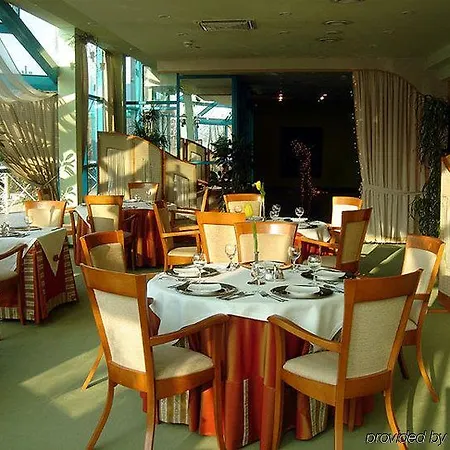 Green Hotel Hotel 3*