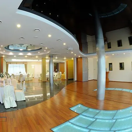 Green Hotel 3* Komorniki (Poznan)