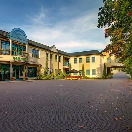 Green Hotel 3*