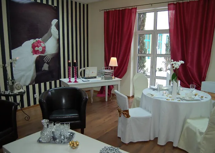 Green Hotel Komorniki (Poznan)