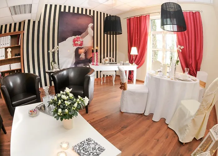 Green Hotel Komorniki (Poznan)