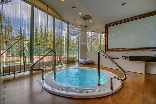 Hotel Green Hotel 3*