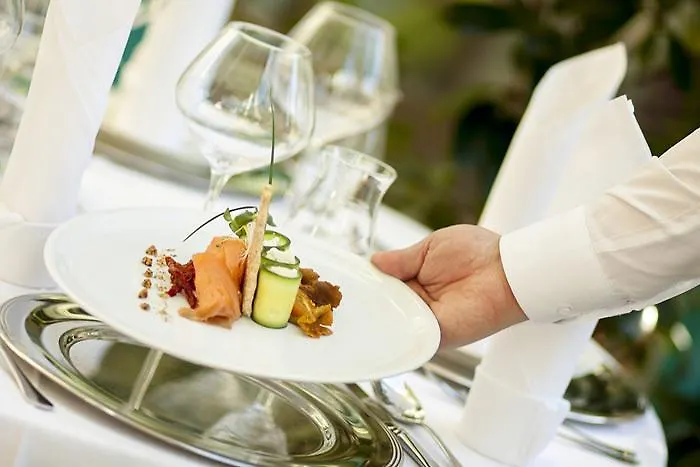 Green Hotel Komorniki (Poznan)